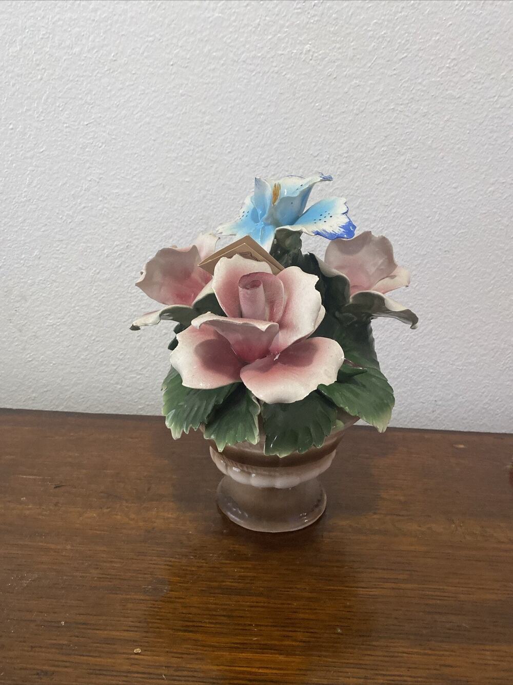 Vintage Large Capodimonte Rose Flower Bouquet Centerpiece Pink Blue 11”X 10”